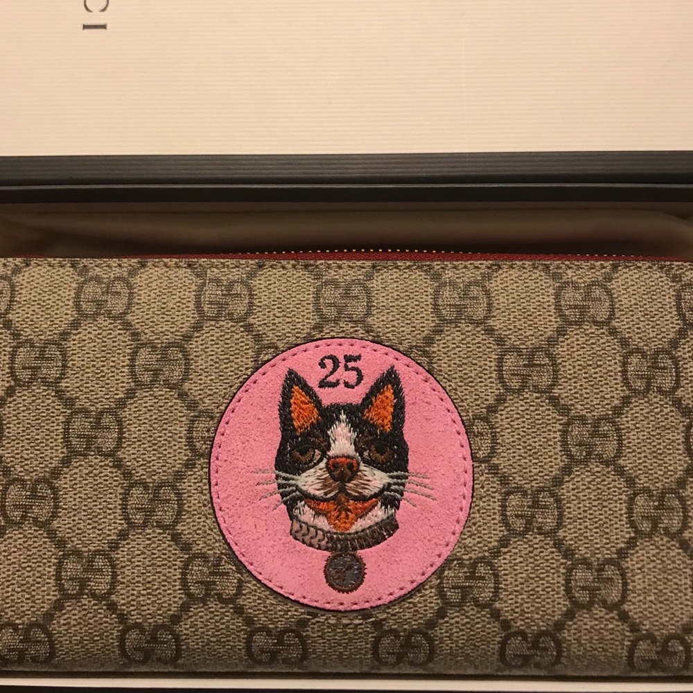 Supreme Gucci Year of the Dog Wallet 2018